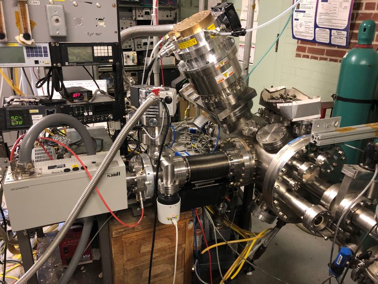 Multithreaded Python lab instrument controller